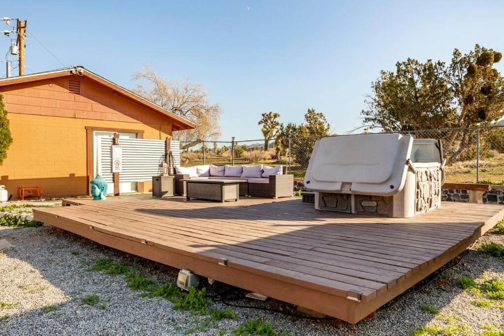 Jt'S Star Catcher Cabin - Hot Tub Yucca Valley Eksteriør bilde