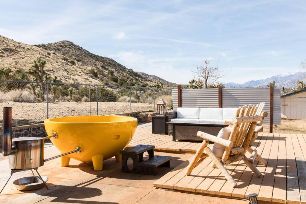 Jt'S Star Catcher Cabin - Hot Tub Yucca Valley Eksteriør bilde